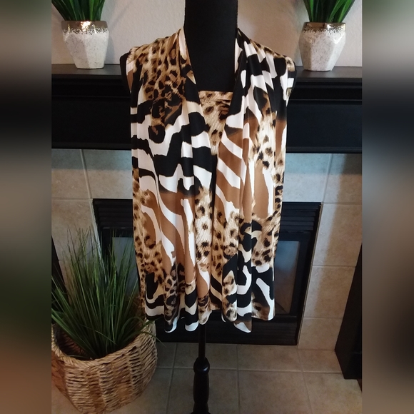 Milano Tops - Milano Large Ladies Animal Print Top